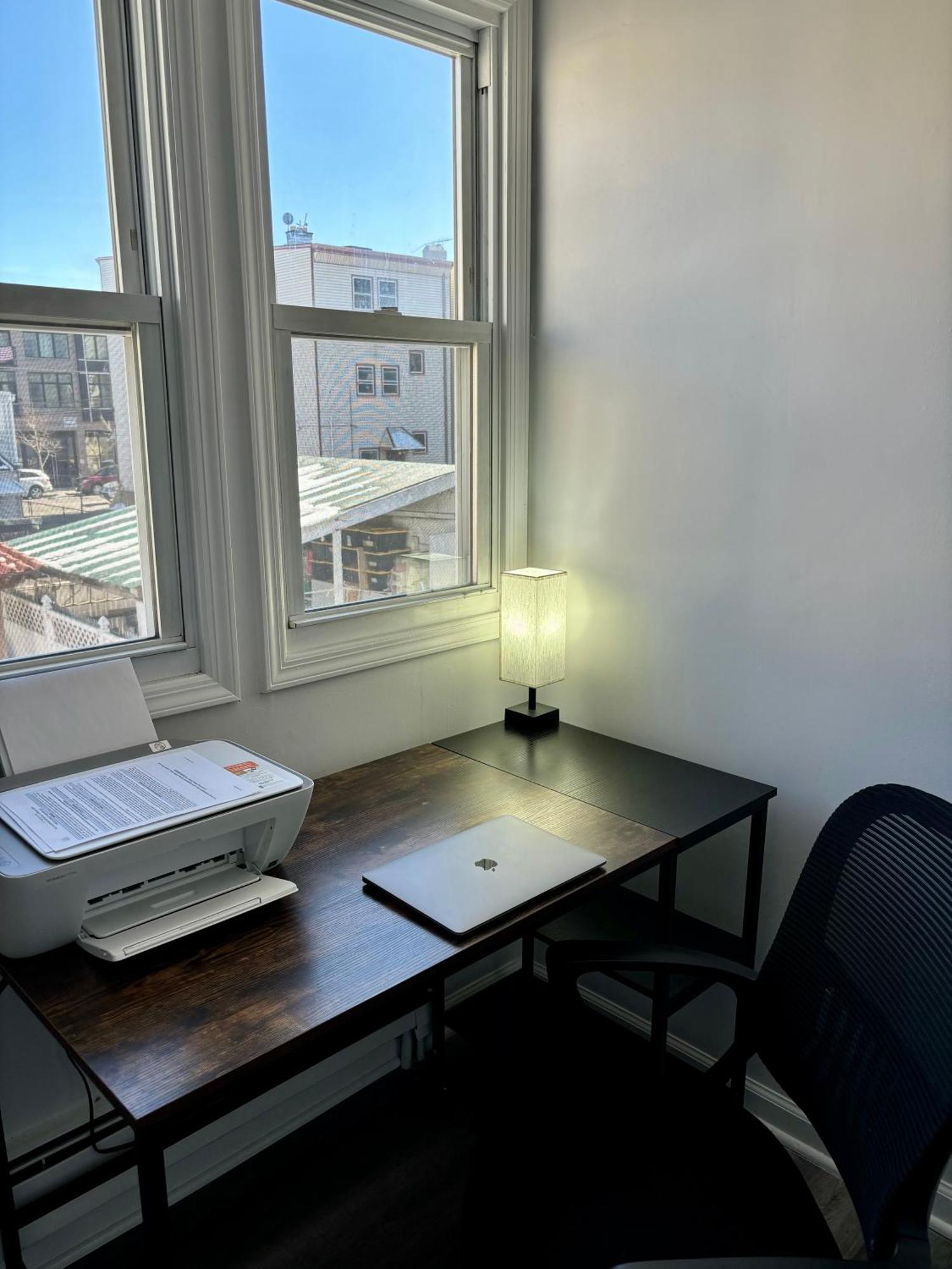 Iron Bound Gem Apartment Newark Bagian luar foto