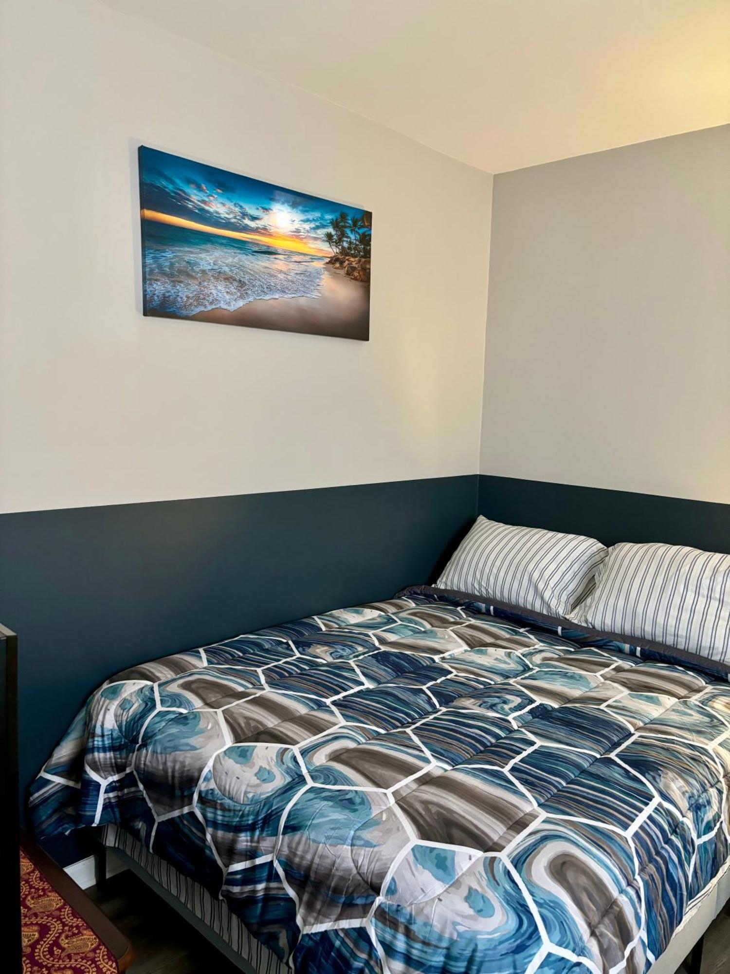 Iron Bound Gem Apartment Newark Bagian luar foto