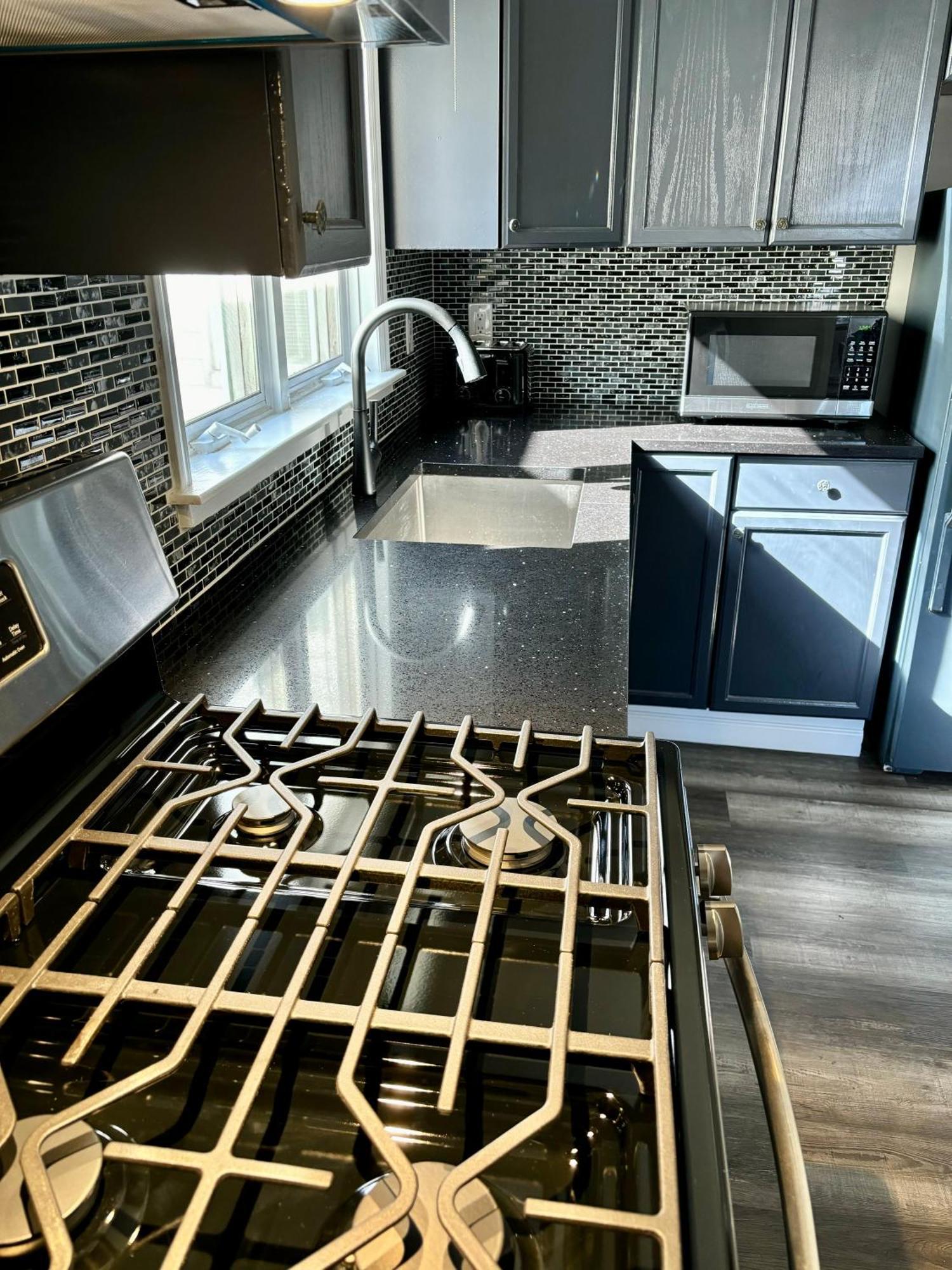 Iron Bound Gem Apartment Newark Bagian luar foto